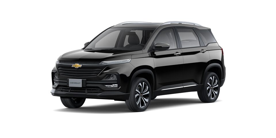 Chevrolet Captiva 2024, mejor camioneta SUV familar en color negro