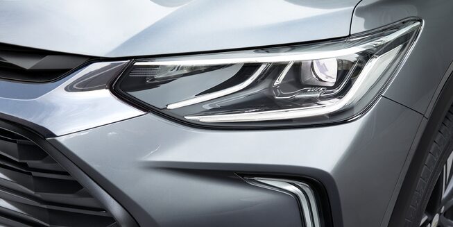 Faros con encendido y apagado automático de Chevrolet Tracker, mejor SUV