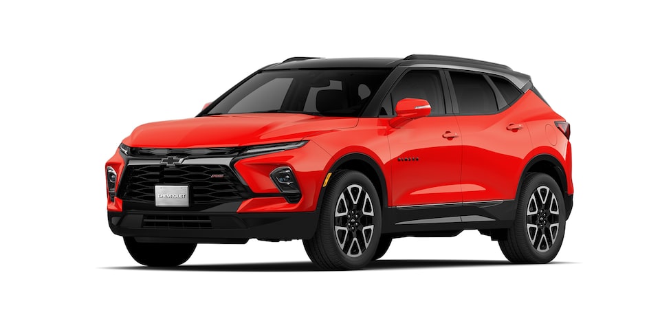 Chevrolet Blazer 2025, camioneta mediana en color naranja habanero