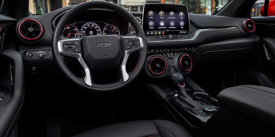 Infoentretenimiento Chevrolet con pantalla táctil a color de 10.2 pulgadas para Chevrolet Blazer 2025, camioneta mediana