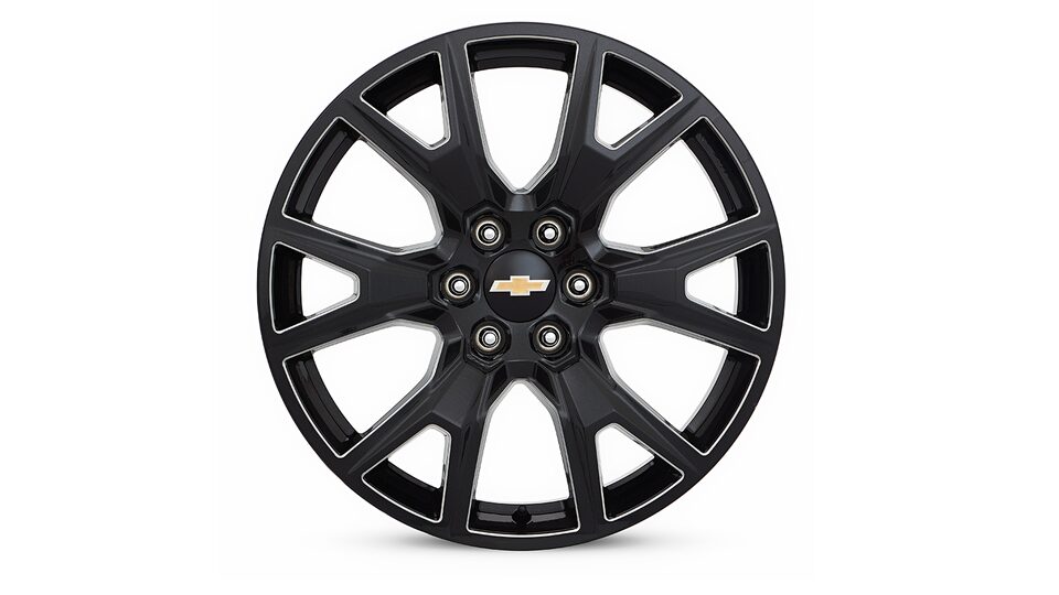 Rin en aluminio de 22 pulgadas en negro metalico con 6 brazos para tu camioneta Chevrolet Silverado Turbo 2025